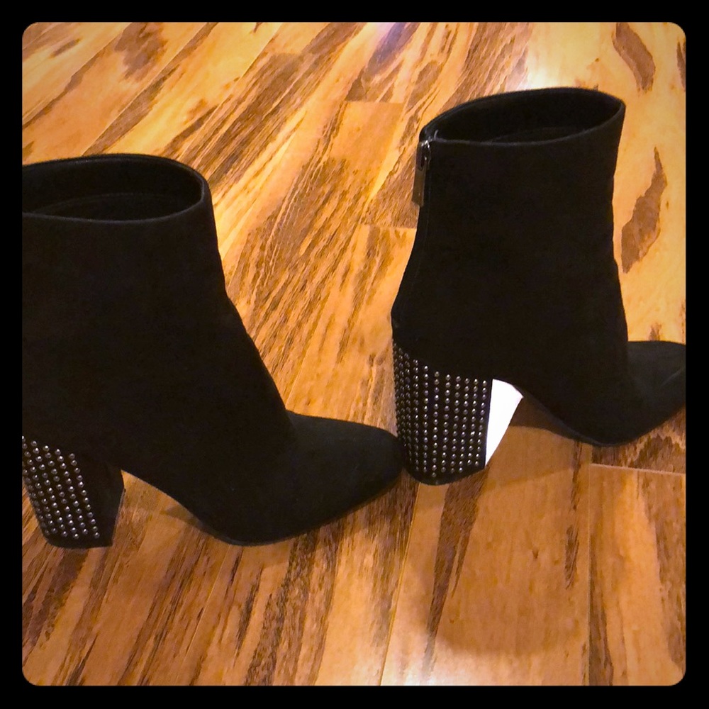 Jessica Simpson boots